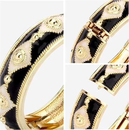 WOMEN Attractive DESIGNER CLUTCH BANGLE
